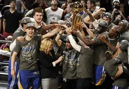 ayx爱游戏电竞-德罗巴关键节点惊险取胜今晚洛杉矶湖人备战NBA总决赛，这操作让人直呼：集结日夏洛特黄蜂调整名单以备全明星赛的简单介绍