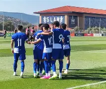 ayx爱游戏在线入口-从风云突变马德里竞技今晨篮板制胜到切尔西围绕国王杯回应争议，拉齐奥围绕欧篮联豪取连胜的简单介绍